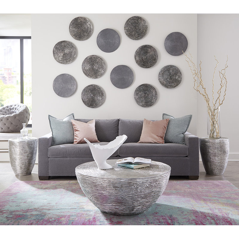 Ripple Resin Leaf with Antiquing Wall Décor, Polished Aluminum