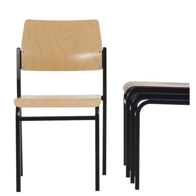 Stacking chair