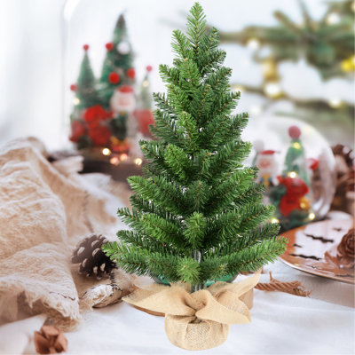 Ensemble de 2 arbres de Noël de table, petits arbres verts artificiels en PVC de 2 pi avec 68 pointes chacun, base en ciment en toile de jute, mini décorations des Fêtes pour bureau, table, bureau et décoration intérieure