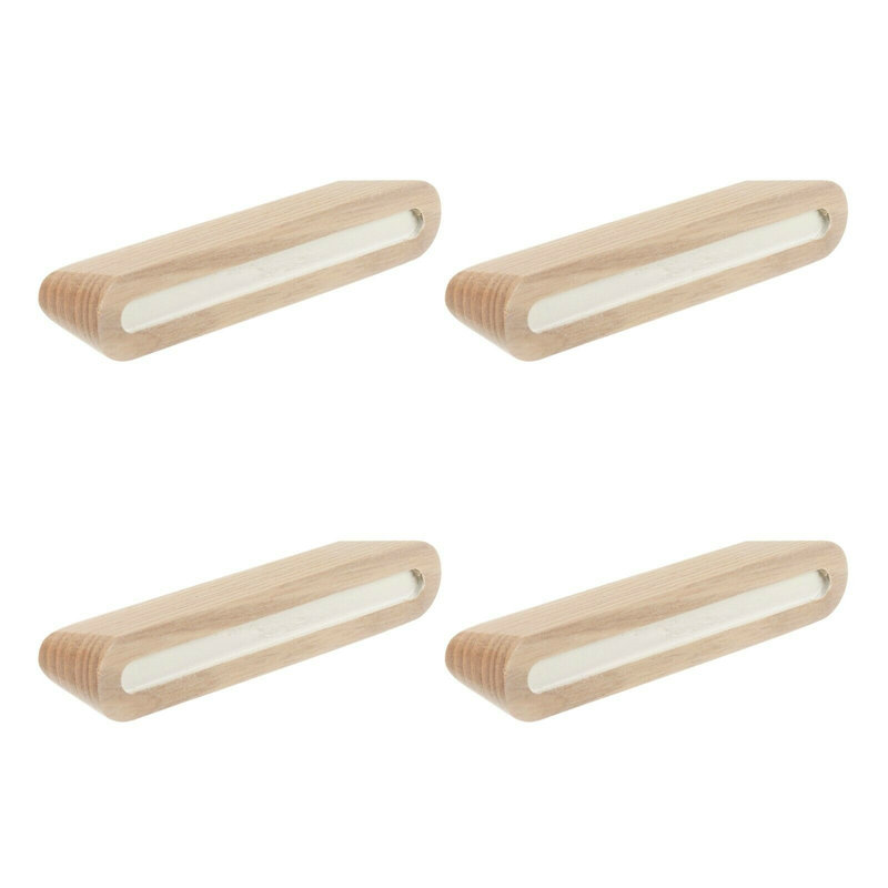 Ilfracombe 2 Tone Wooden 3.5 cm Centre Novelty Pull
