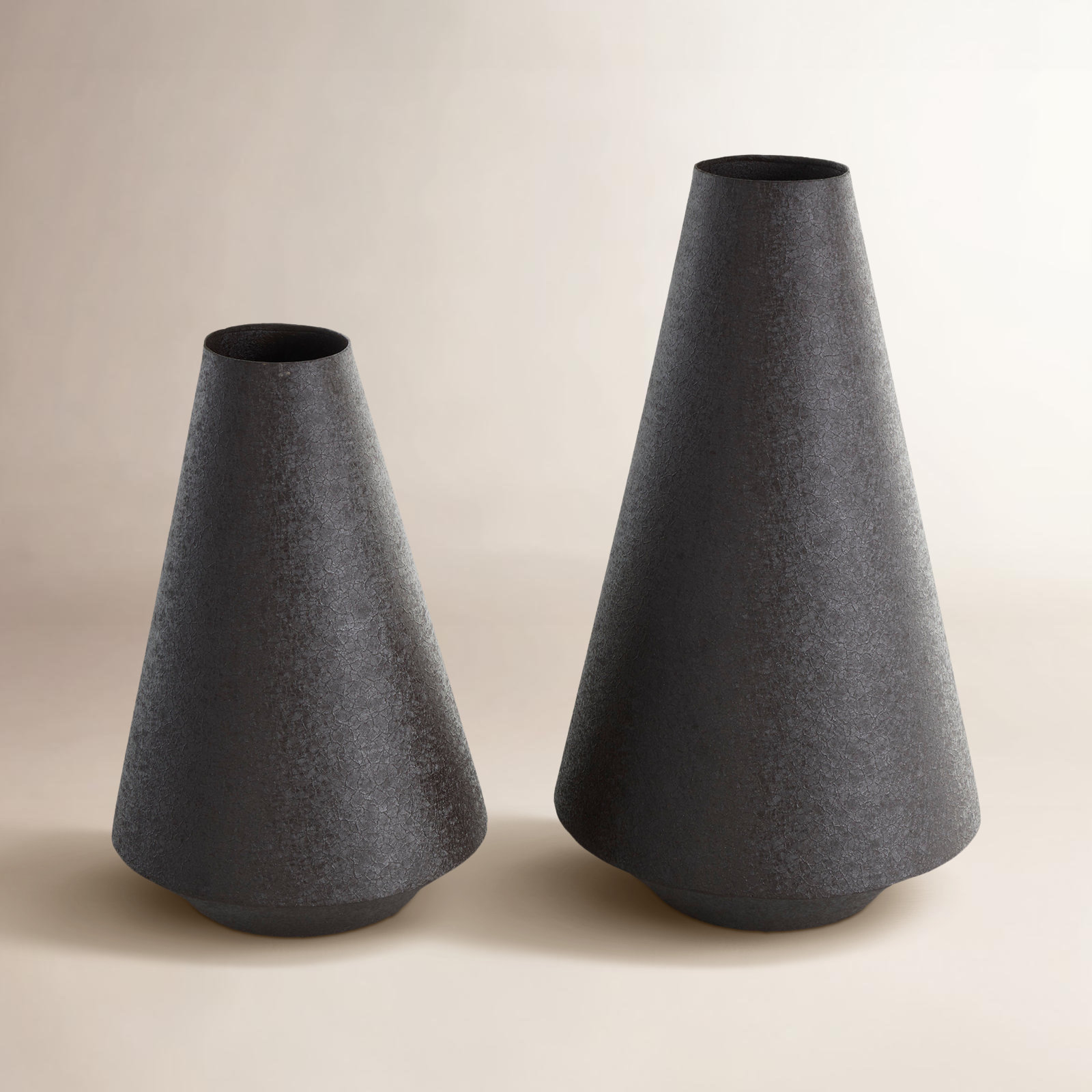 13.5'' Metal Table Vase