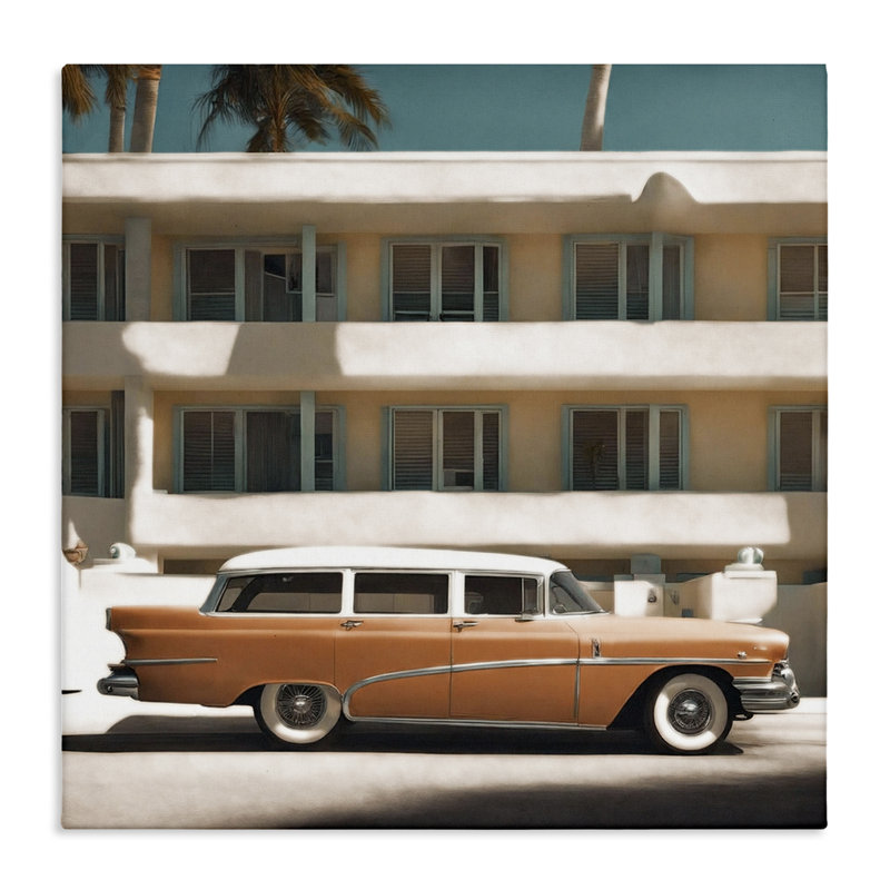 «Antique Car in Miami», art mural sur toile par Noah Bay, H 24 po x l 24 po