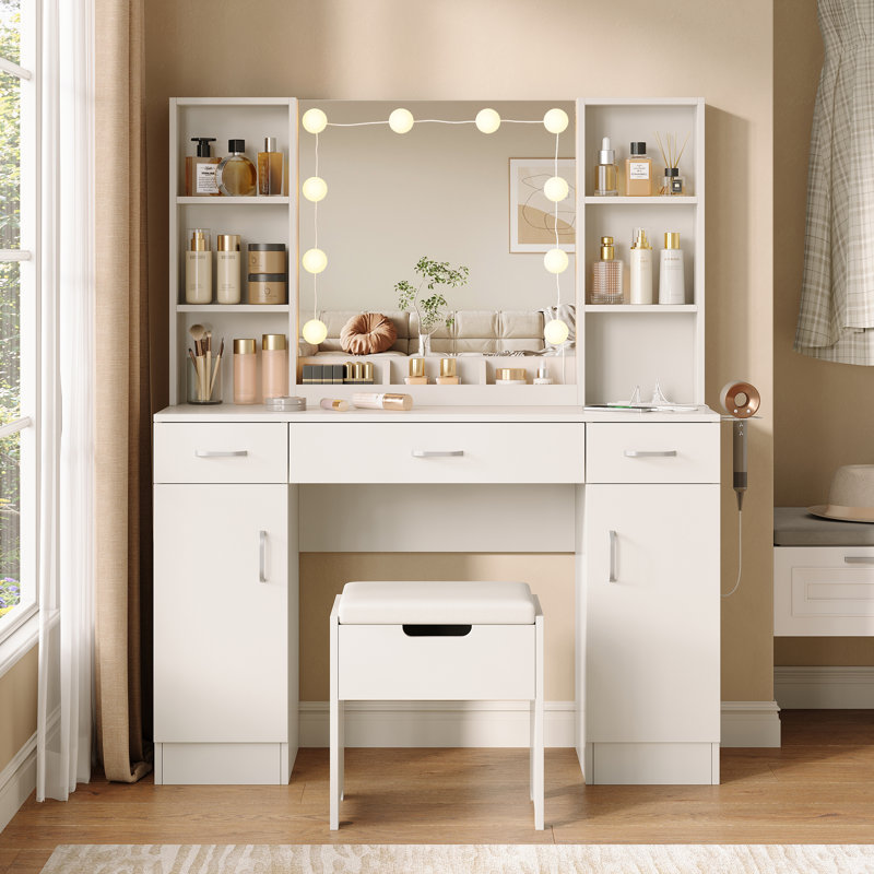 Vanity, White