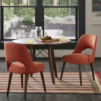 Ensemble de chaises de salle à manger élégantes et confortables en polyester pour une salle à manger élégante