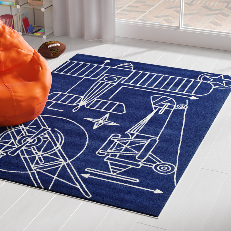 Taron Handmade Polyester Rug, Rectangle 4' x 6'