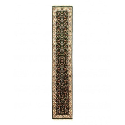 Floral Area Rug in Green