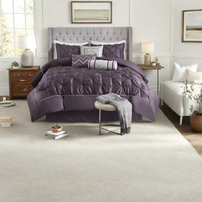 Ensemble de literie élégant en polyester 7 pièces, prune, pour les chambres luxueuses