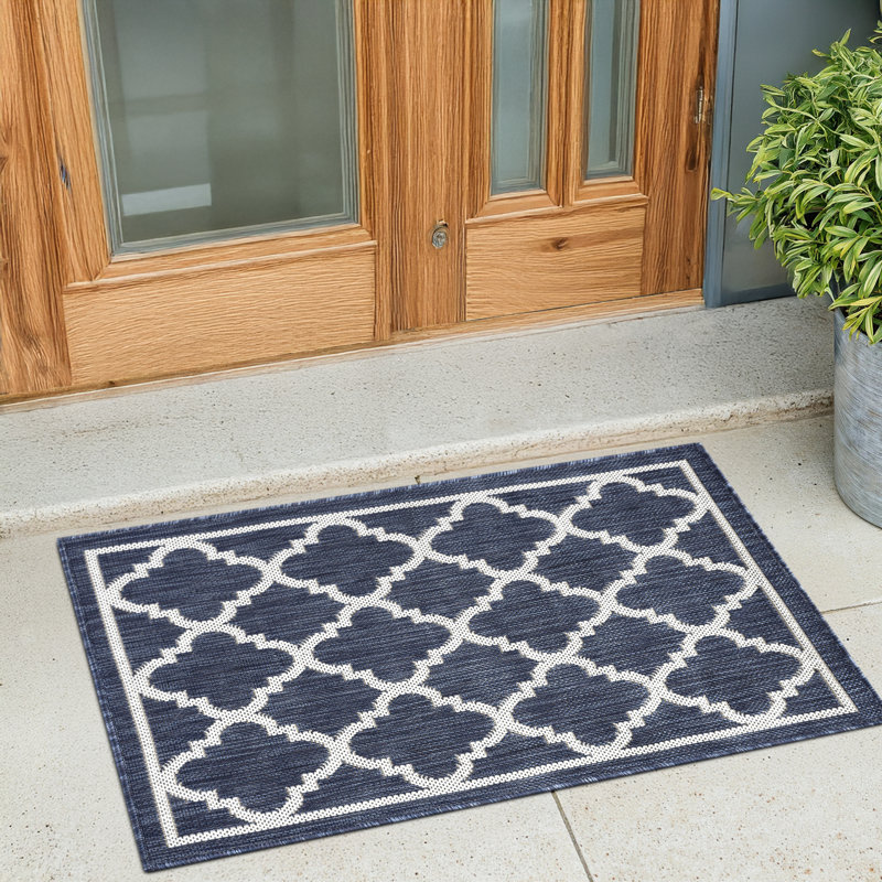 Findlay Indoor/Outdoor Rug, Rectangle 2' x 3'