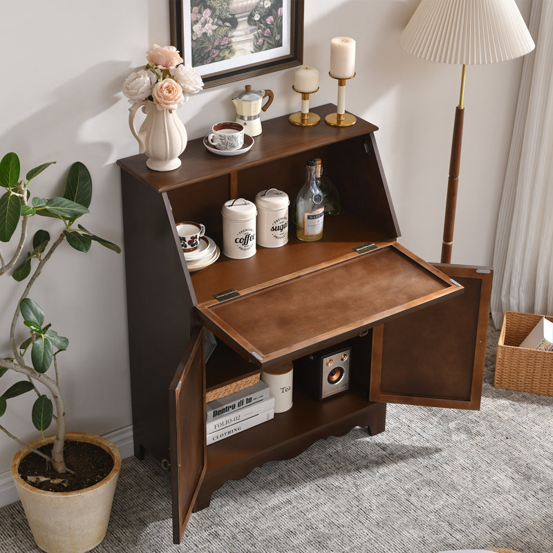 Buffet décoratif traditionnel avec rangement Traditional
