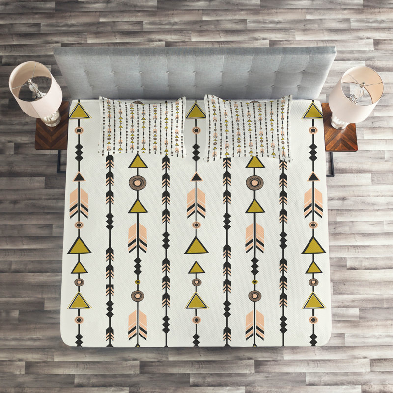 Modern & Contemporary Geometric Shapes Coverlet
