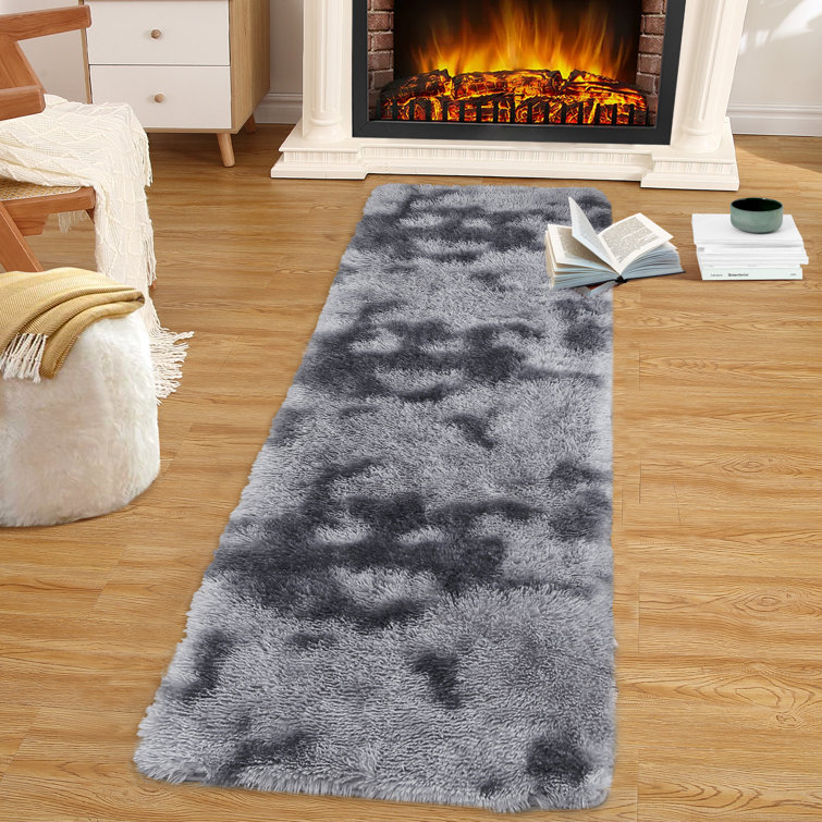 Juwairia Faux Fur Abstract Indoor Rug