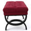 Banc en tissu rouge avec une atmosphère royale et un design classique-1966729460