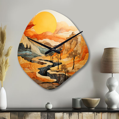 «Bold Landscape Canyon Desert VI» - Horloge murale asymétrique en métal, horloge murale jaune