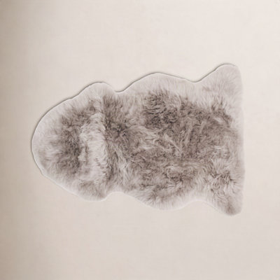 Kowal Sheepskin Indoor Rug