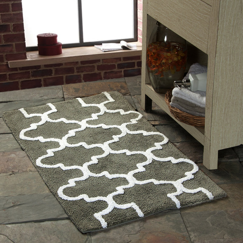 Tapis rectangulaire antidérapant pour salle de bain 100% coton Anastatia, 34 po x 21 po, Gris / blanc