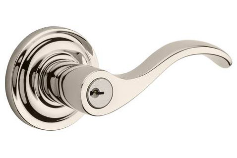 Curve Keyed Door Lever with Traditional Round Rose, Right, Bright Nickel