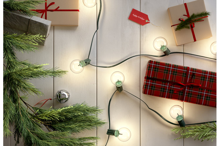 holiday gift guide with gift ideas