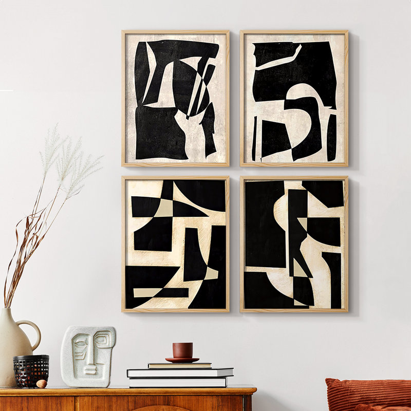 «Moon Cutouts I», ensemble de 4 encadrées, H 14 po x l 44 po, Noir