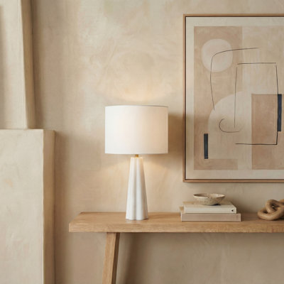 Crist Alabaster Ttable Lamp