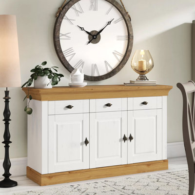 Kelly 143.2cm Sideboard