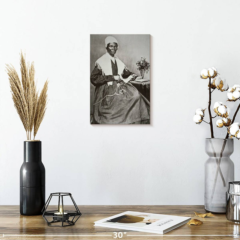 Khazi Sojourner Truth, H 12 po x l 8 po