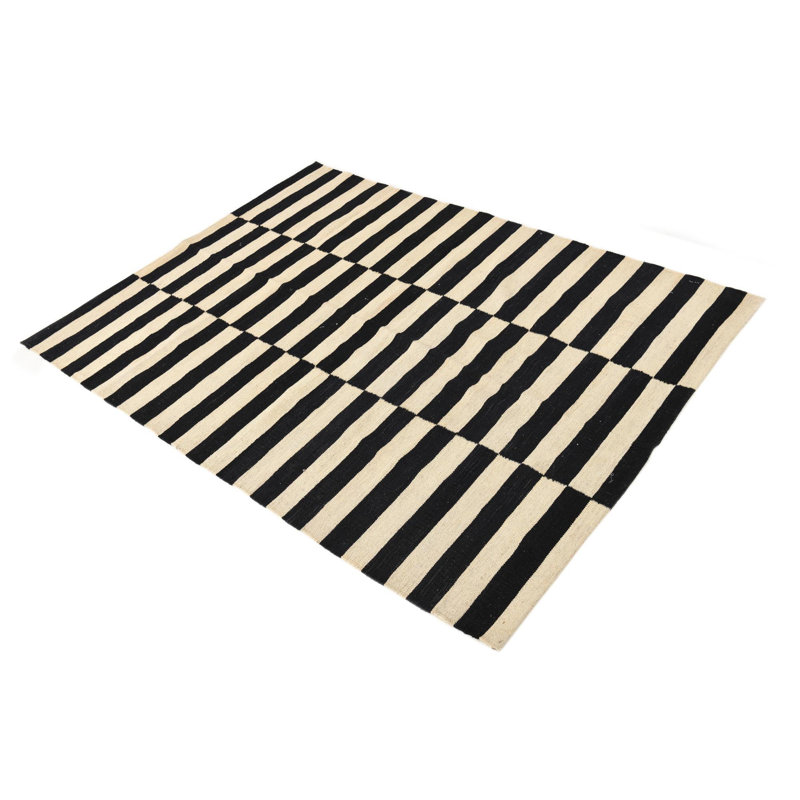 Tapis noir et blanc Ousley