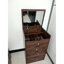 Bureau de meuble-lavabo pratique en noyer avec espace de rangement et tabouret confortable au design compact et moderne