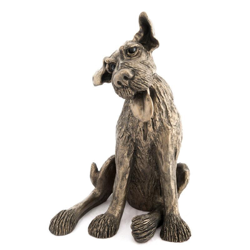 Figurines & Sculptures