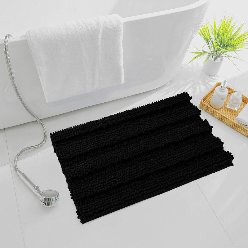 Tapis pour salle de bain Faddis, Simple - L 24 po x l 16 po, Noir, noir, noir, noir