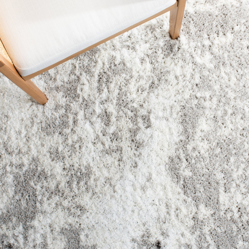Mahle Light Gray/Dark Gray Area Rug, Rectangle 4'5" x 6'5"