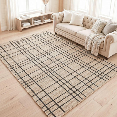 Tapis à carreaux en jute Nell / Un tapis de maison de campagne noir et brun avec envers en coton
