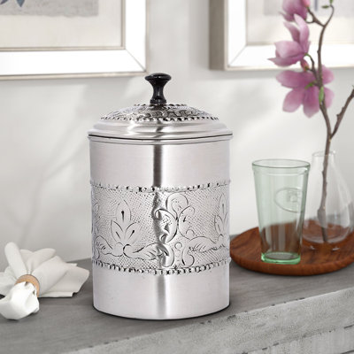 Pot de cuisine en relief
