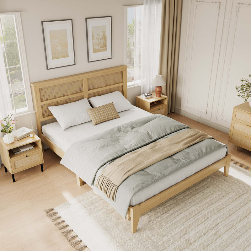 Grand lit Aimara avec tête de lit en rotin, mobilier de chambre Boho, cadre de lit plateforme en bois, Queen