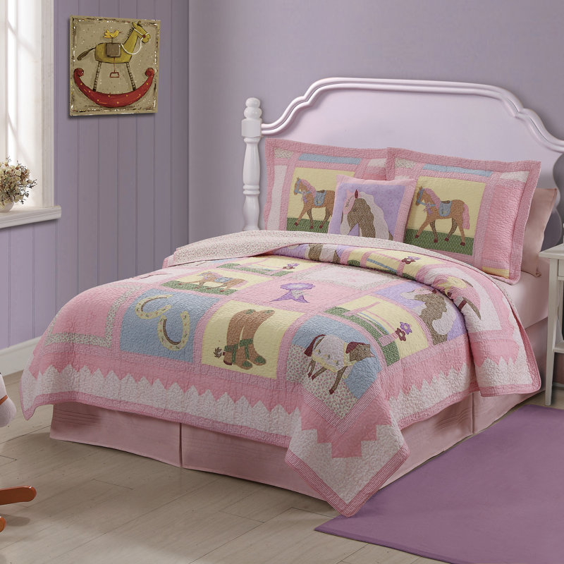 Giddy Up Quilt Collection