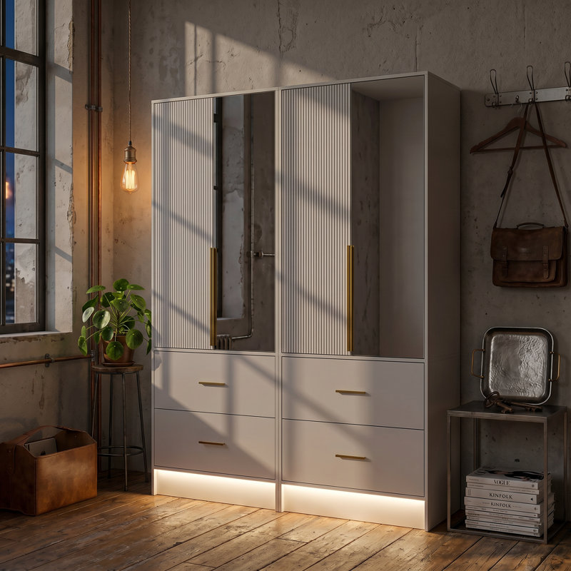 Mirrored Wardrobe Set With Drawers