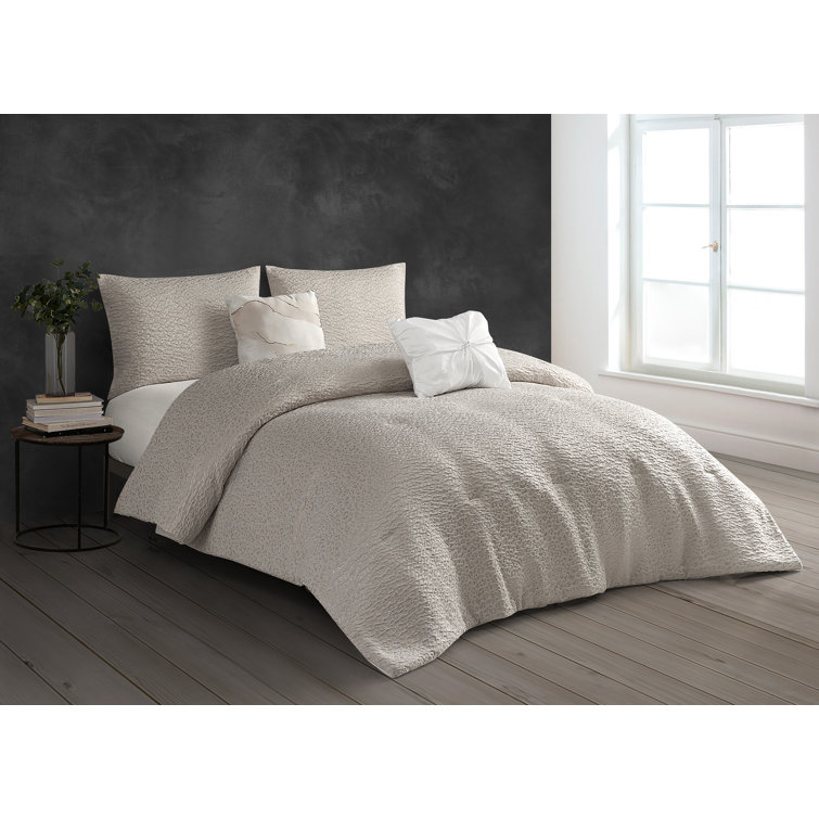 https://assets.wfcdn.com/im/08831645/resize-h755-w755%5Ecompr-r85/2598/259824086/Goynes+Ivory+Microfiber+Reversible+5+Piece+Comforter+Set.jpg