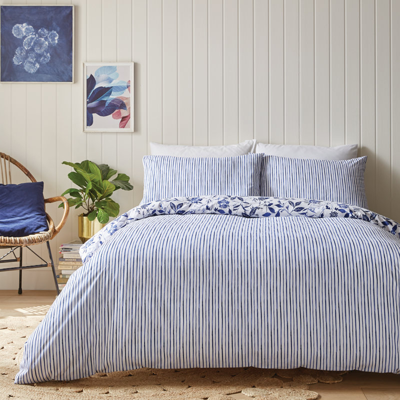 Brianna Floral Duvet Cover Set, Double Duvet Cover + 2 Standard Pillowcases