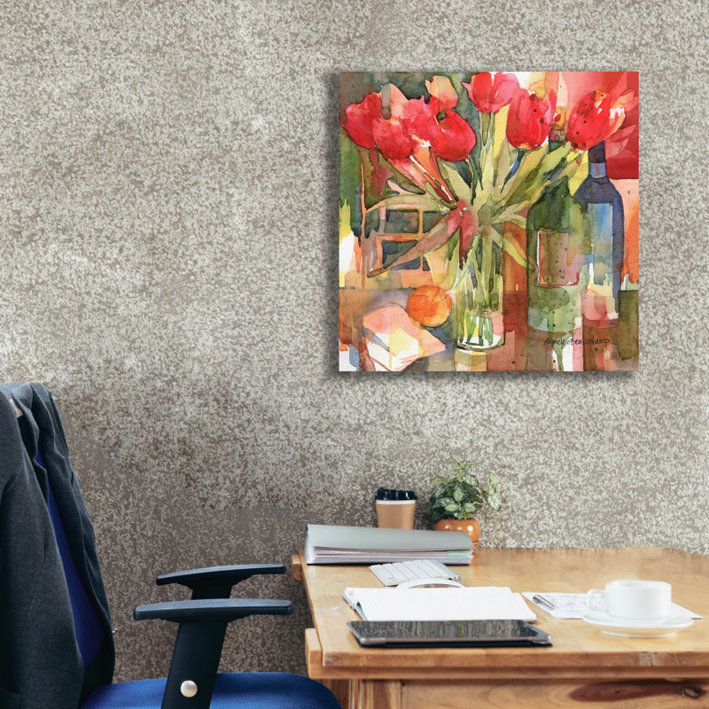 «Bottles & Blooms» par Annelein Beukenkamp, art mural sur toile, H 26 po x l 26 po x P 1,5 po