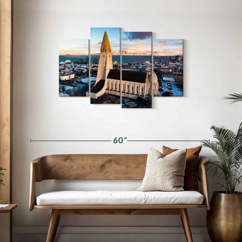 Nicci HallgrvÃ‰Â¬?mskirkja Skyline
