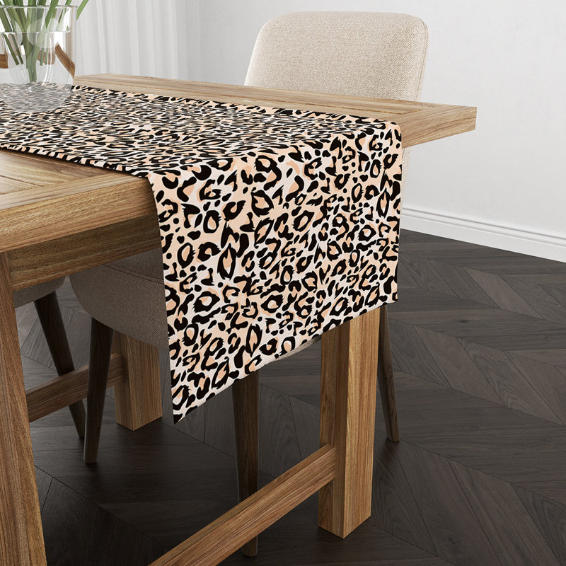 Chemin de table Walkerville
