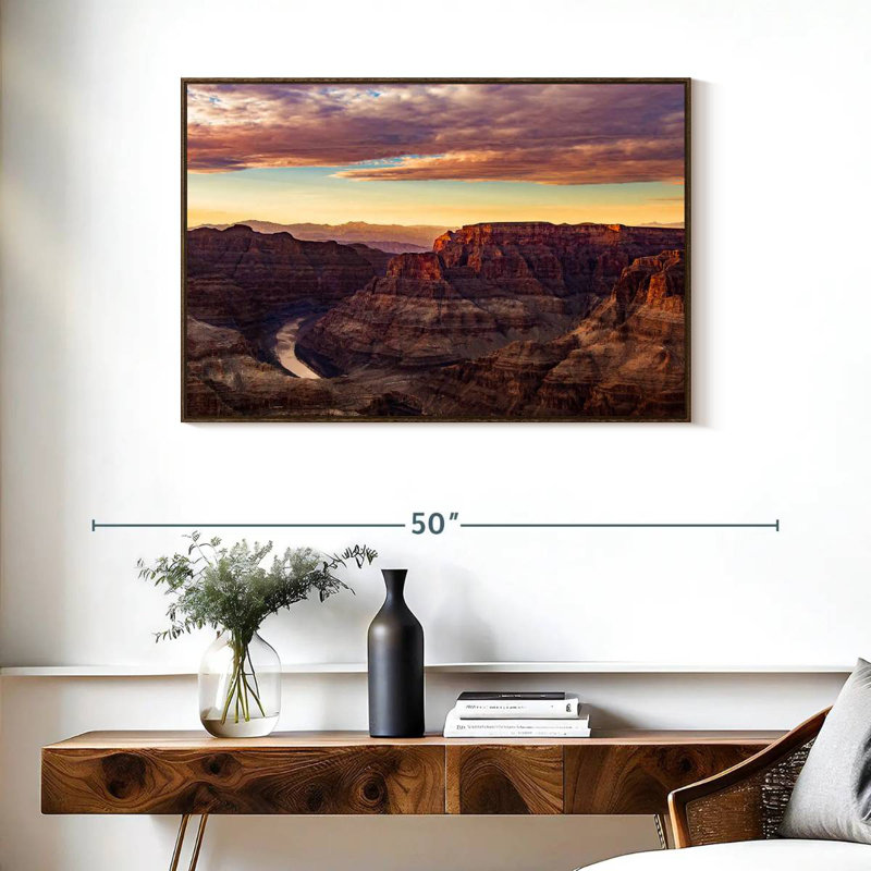 Grand Canyon Rock Forms, 37 po x 25 po, Cadre flottant noyer