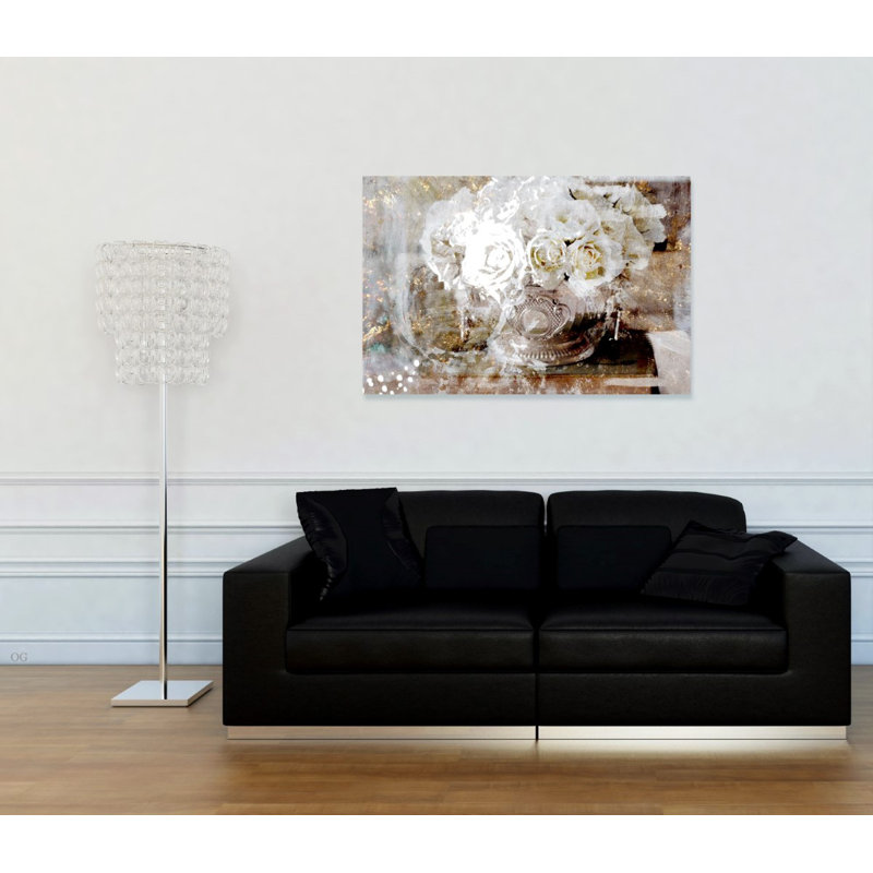 Floral and Botanical Glam Serving Roses Florals - impression d'art graphique, H 24 po x l 16 po, Cadre blanc