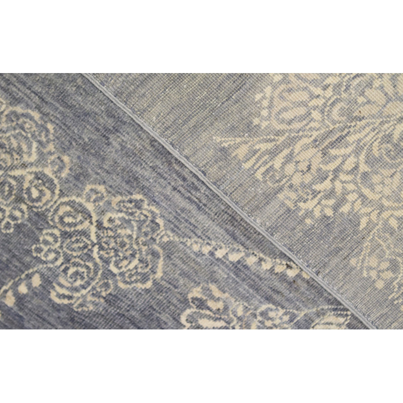 Hand-Knotted High-Quality Gray/Ivory Area Rug