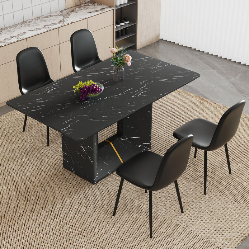 Ensemble de table et de chaises. Ensemble de table de salle à manger en panneau de fibres à densité moyenne à motif de marbre noir - 63 po x 35,4 po avec 4 chaises latérales rembourrées en polyuréthane de style Mid-Century moderne, quatre chaises e
