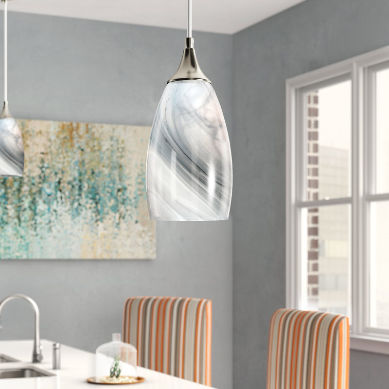 Luminaire suspendu en forme de goutte à 1 lumière Finja, Nickel satiné, Tourbillon marbré