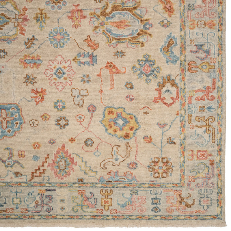 Hand Knotted Wool Oriental Area Rug in Ivory, Rectangle 10' x 14'