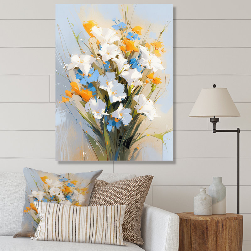 Fleurs bleues et blanches sur fond blanc, H 32 po x l 16 po x P 1 po, Toile tendue