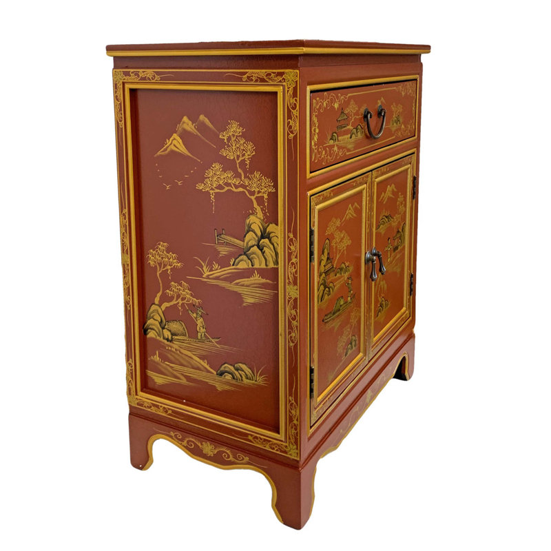  30 "H. Armoire à chaussures asiatique, paysage peint à la main sur rouge antique.