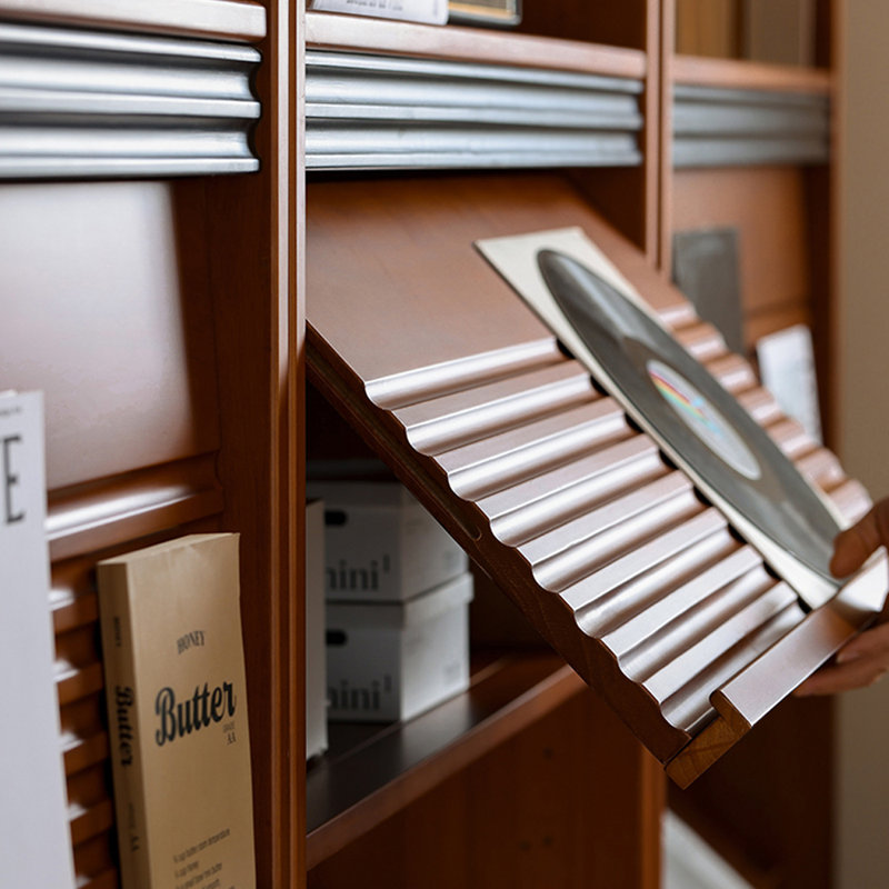 Bibliothèque sur pied de style américain