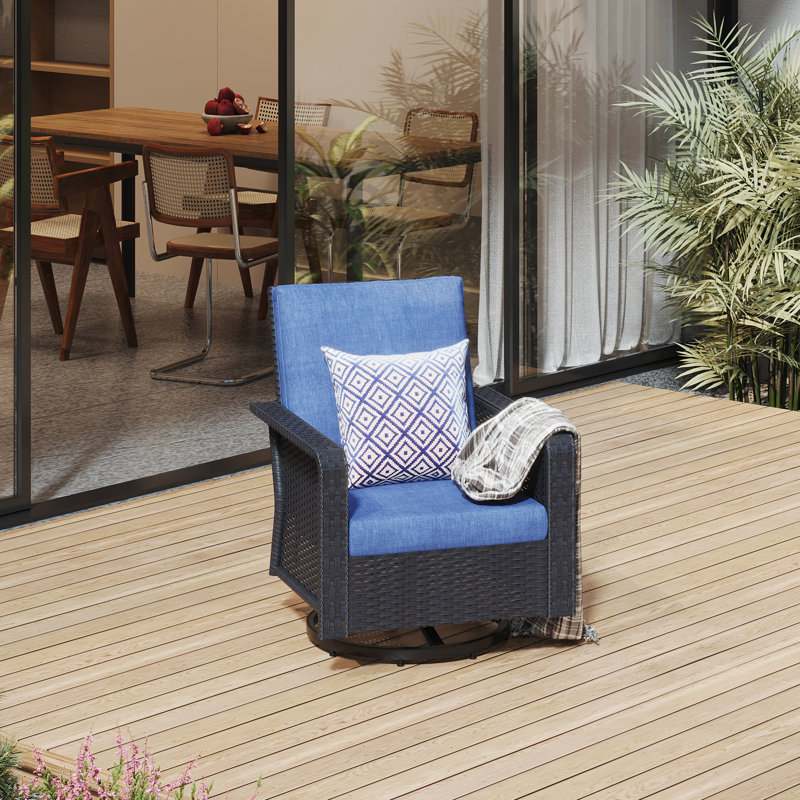 Chaise longue d'extérieur pivotante en osier Lanti